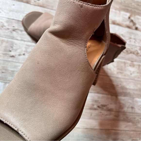 💚Lucky Brand NWT Tarrinax heels - Picture 11 of 11